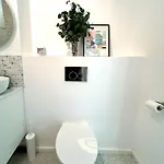 Urban Parkside Retreat Cozy 2-bed Ap By Metro * Bukarest