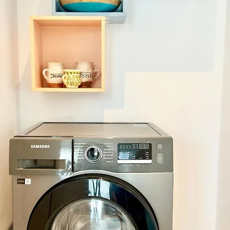 Urban Parkside Retreat Cozy 2-bed Ap By Metro Apartamento Bucareste