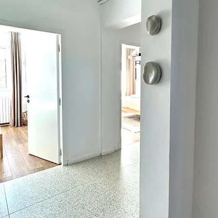 Apartment Urban Parkside Retreat Cozy 2-bed Ap By Metro