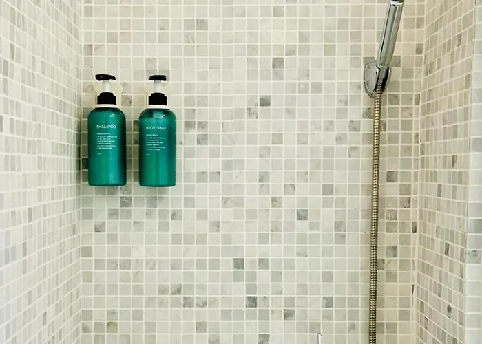 Urban Parkside Retreat Cozy 2-bed Ap By Metro *