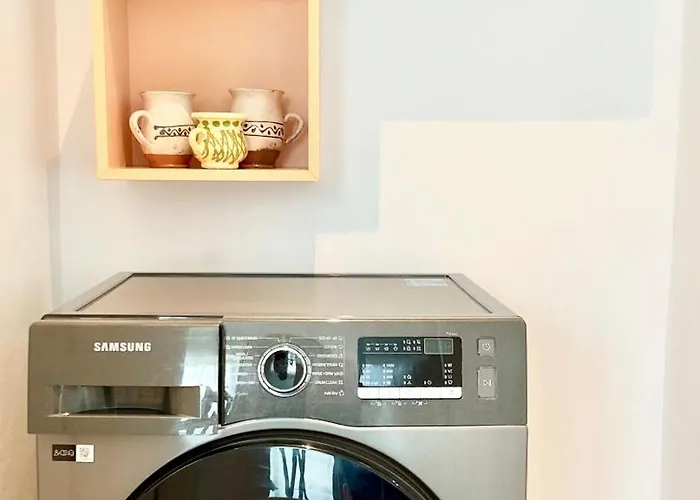 Urban Parkside Retreat Cozy 2-bed Ap By Metro Apartman Bukarest