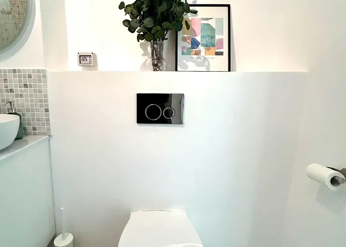 Urban Parkside Retreat Cozy 2-bed Ap By Metro * בוקרשט